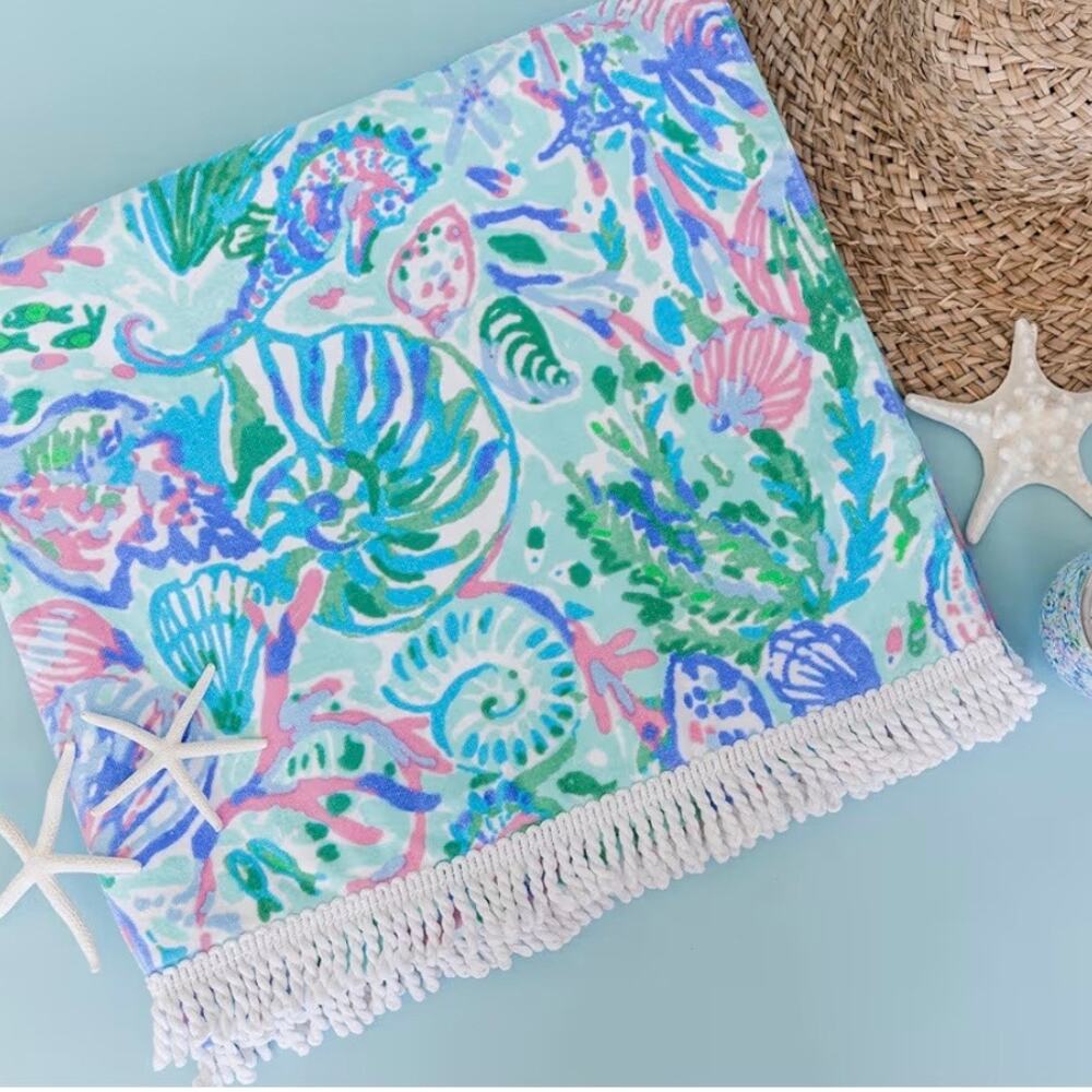 Lilly Pulitzer Soleil It On Me Fringe Large Beach Towel Blue Pink 100% Cotton